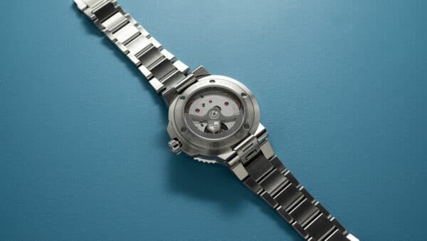 MONTRE ORIS AQUIS DATE CALIBRE 400