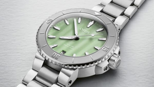 Montre Aquis Date - Oris