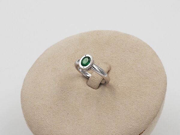 Bague Femme Or Blanc Emeraude Diamants - Dumas Création.