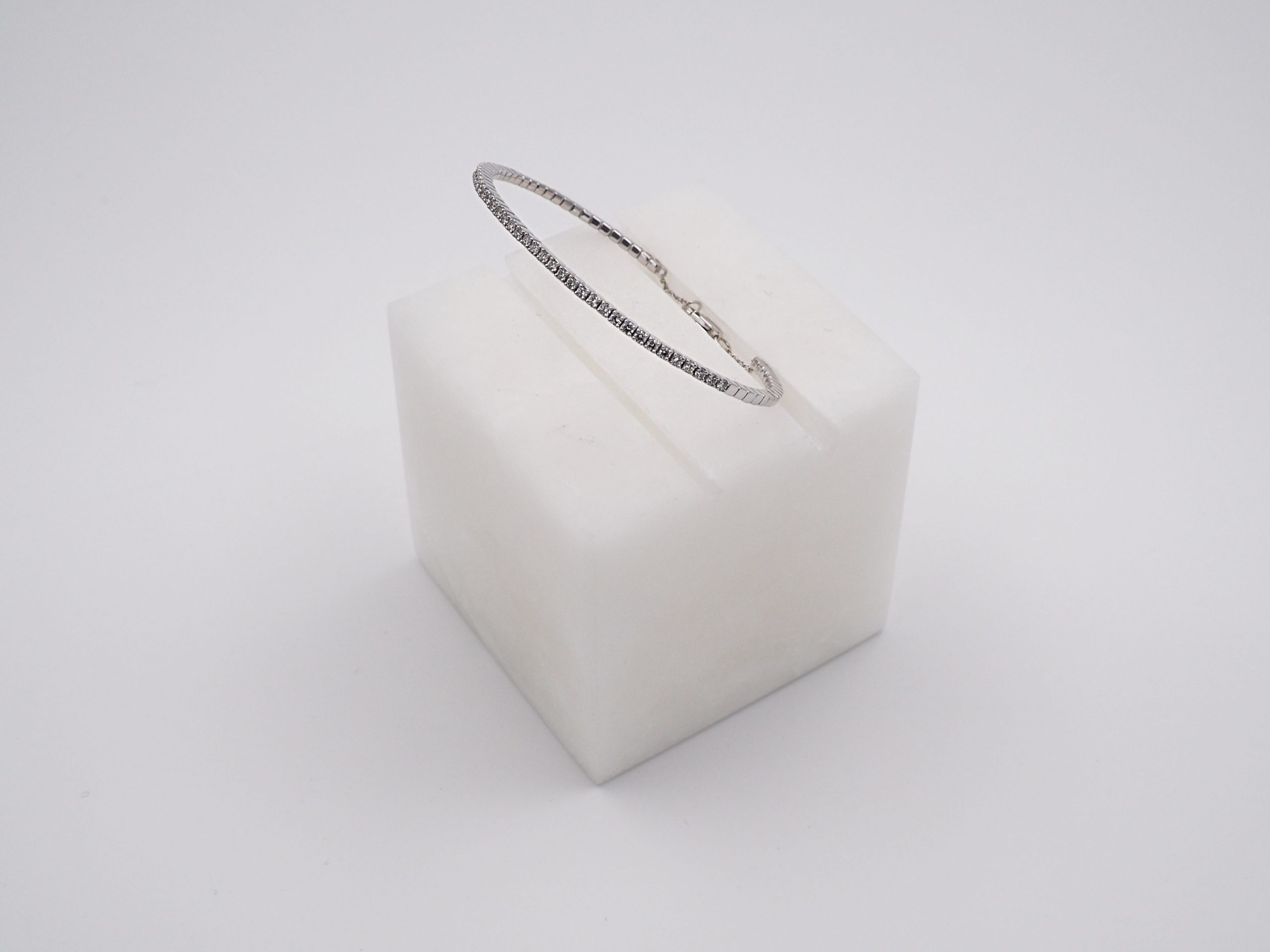 Bracelet Femme Semi Rigide Or Blanc Diamants - Créateur.