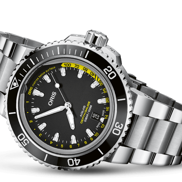 Découvrez la montre de plongée pour homme Aquis Depth Gauge de Oris. Une montre automatique dans votre bijouterie Dumas Horloger à Avignon.