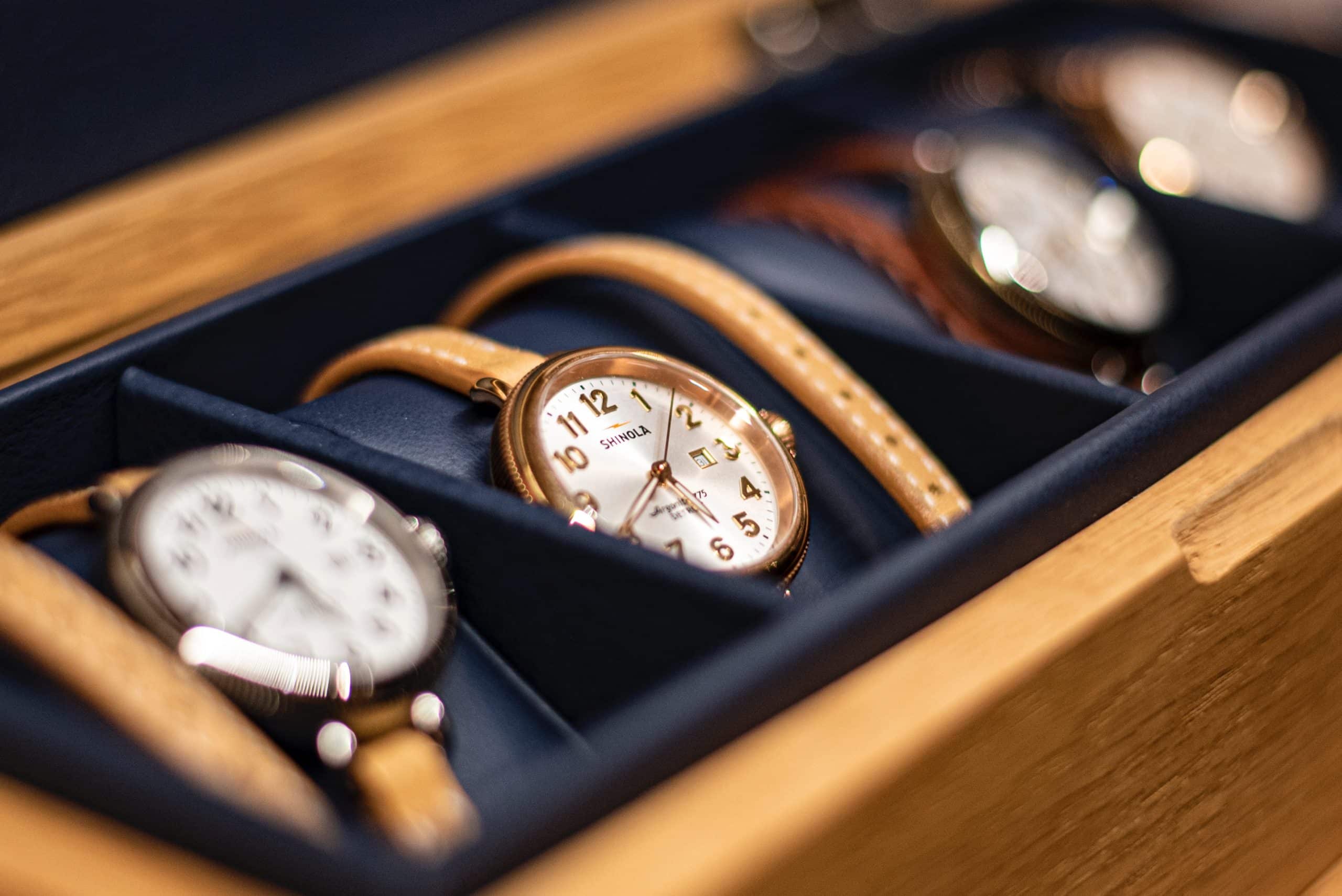 montre vintage, d'occasion, seconde main. Revendre, acheter montres avignon horlogerie homme femme Dumas Joaillier