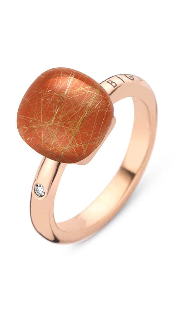 Appréciez la bague en or rose 18 carats, Agate orange et quartz rutile chez Dumas Joaillier à Avignon. Un bijou vibrant pour une élégance audacieuse.