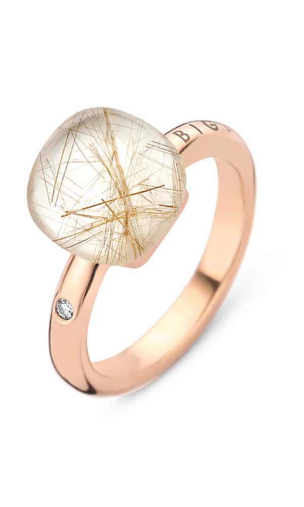 Découvrez la bague en or rose 18 carats, Quartz rutile et nacre chez Dumas Joaillier à Avignon. Un bijou unique pour un style inégalé.