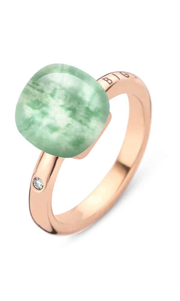 Explorez la bague en or rose 18 carats, Amazonite et cristal de roche chez Dumas Joaillier à Avignon. Un bijou élégant pour un style unique.