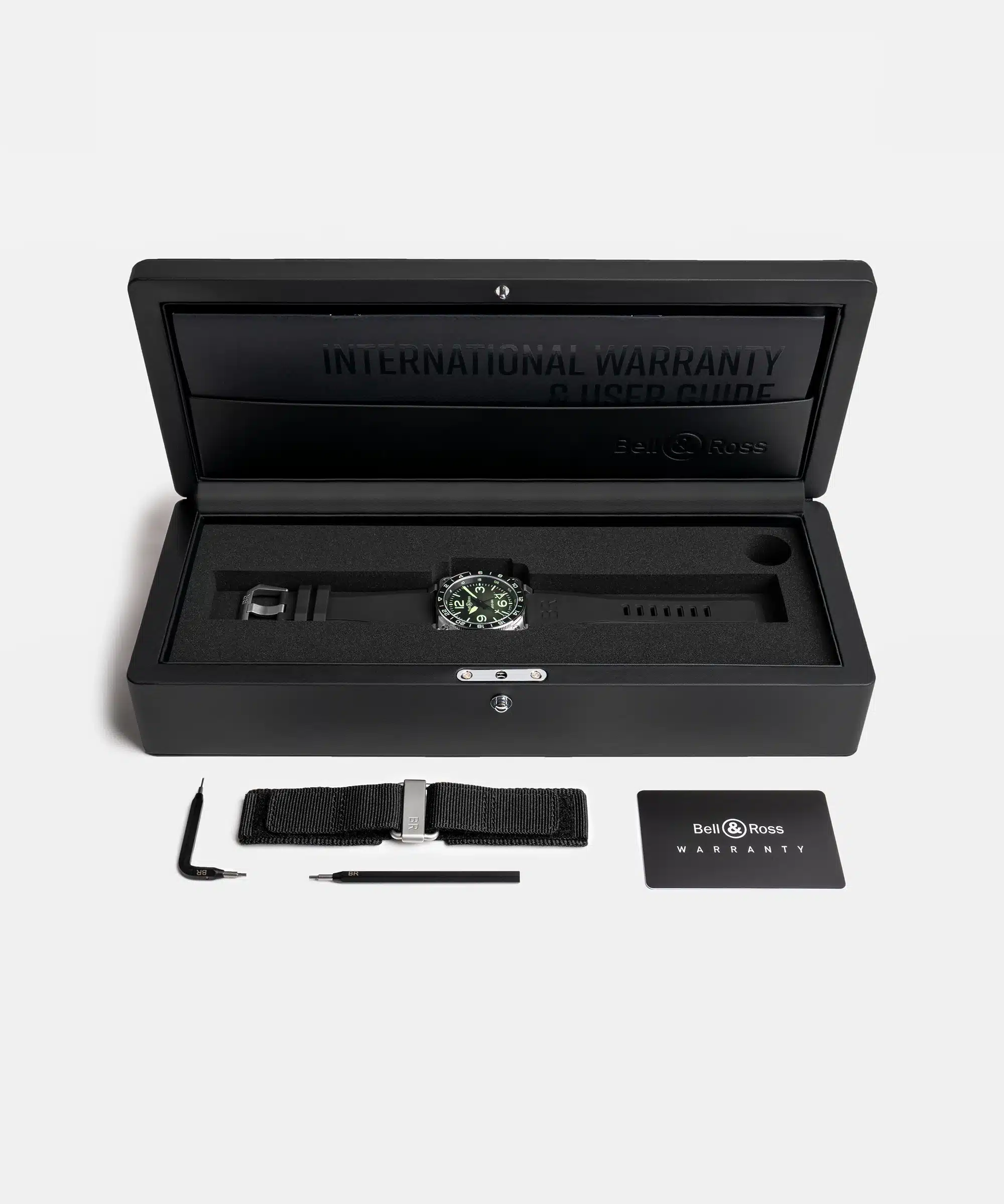 montre homme bell & ross br 03 gmt green lum cadran vert montre homme bell & ross br 03 gmt green lum cadran vert