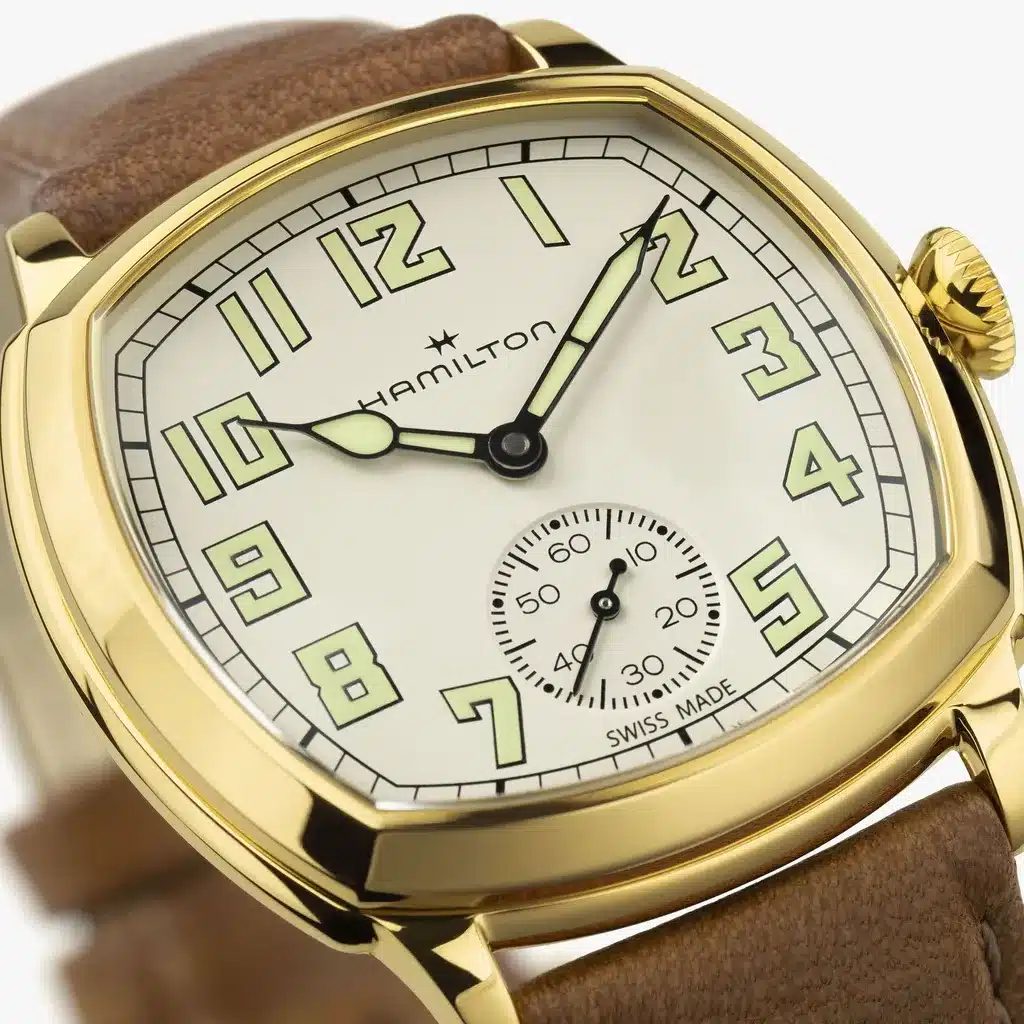 h36139520 Hamilton American Classic Cushion Montre Hamilton American Classic Cushion Mechanical dorée détail